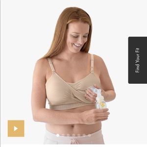 Kindred bravely sublime hands free pumping bra